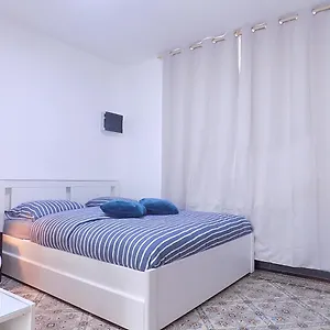 Appartement Maison Lydie, Charleroi